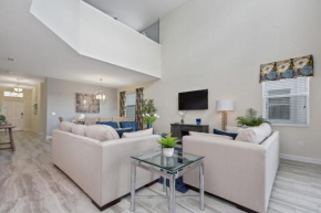Spacious home with a nice private pool near Disney